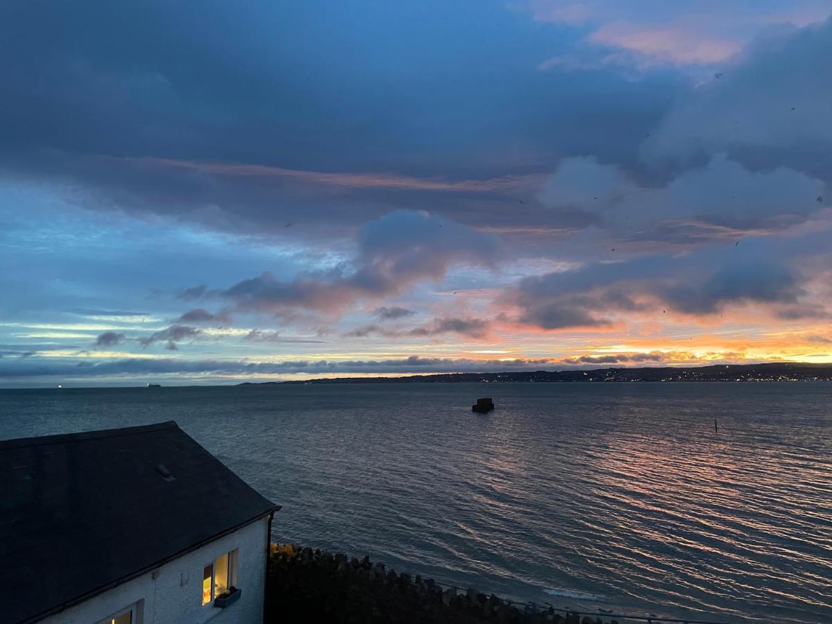 فيلا Coastguard Boat House On Belfast Lough نيوتاونبي المظهر الخارجي الصورة