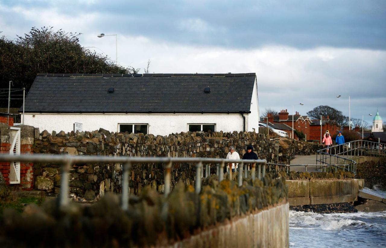 فيلا Coastguard Boat House On Belfast Lough نيوتاونبي المظهر الخارجي الصورة