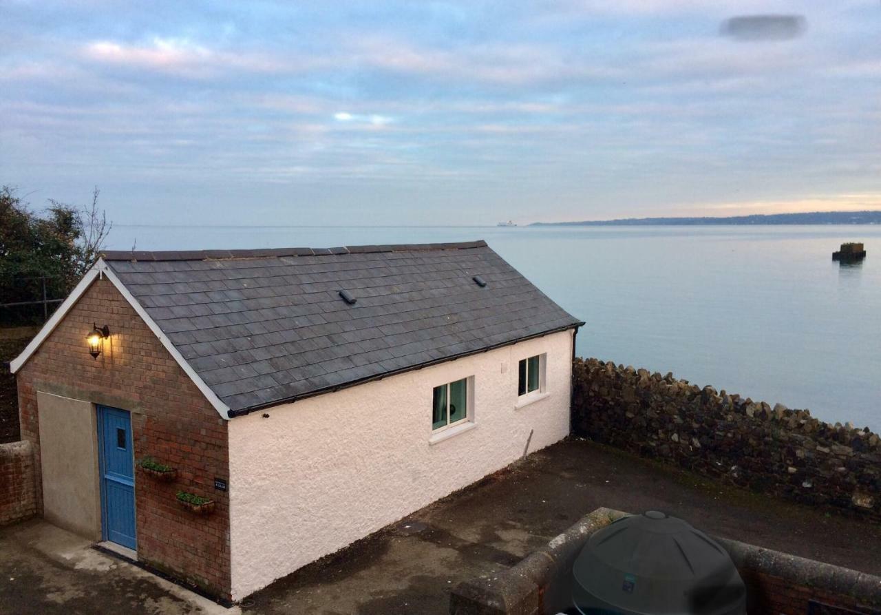 فيلا Coastguard Boat House On Belfast Lough نيوتاونبي المظهر الخارجي الصورة
