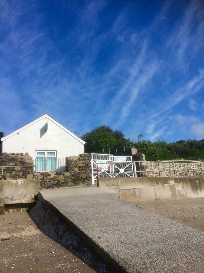 فيلا Coastguard Boat House On Belfast Lough نيوتاونبي المظهر الخارجي الصورة