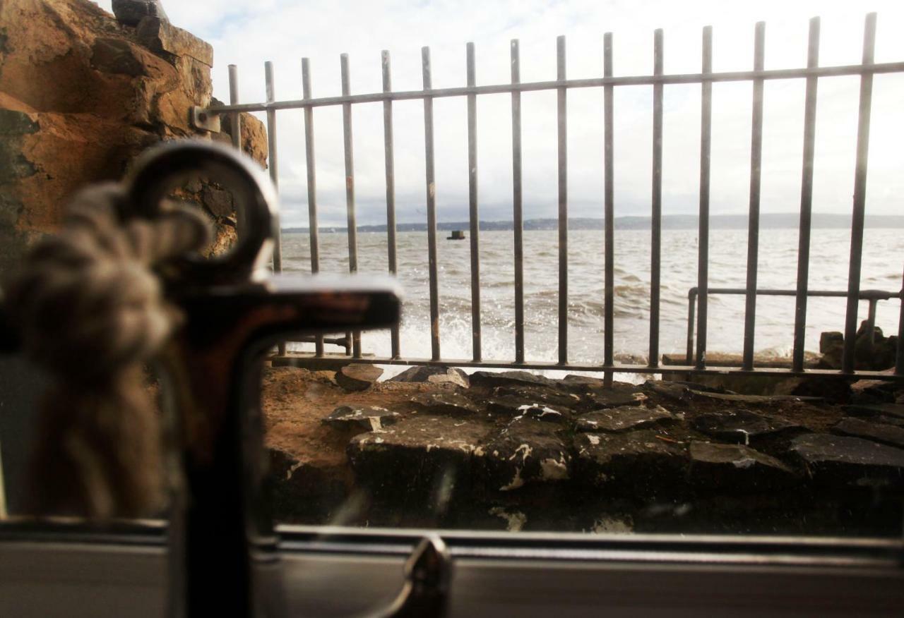 فيلا Coastguard Boat House On Belfast Lough نيوتاونبي المظهر الخارجي الصورة