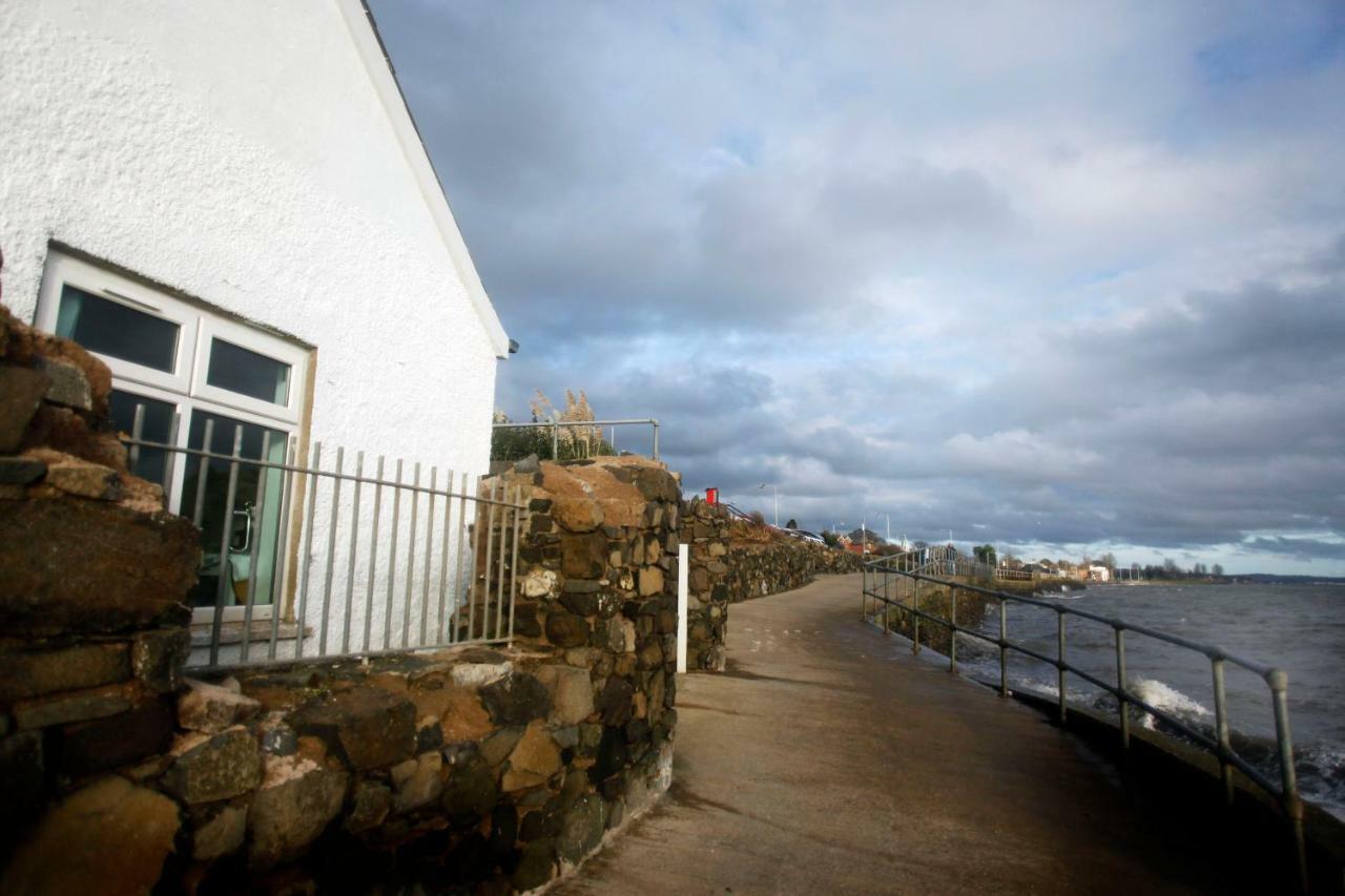 فيلا Coastguard Boat House On Belfast Lough نيوتاونبي المظهر الخارجي الصورة